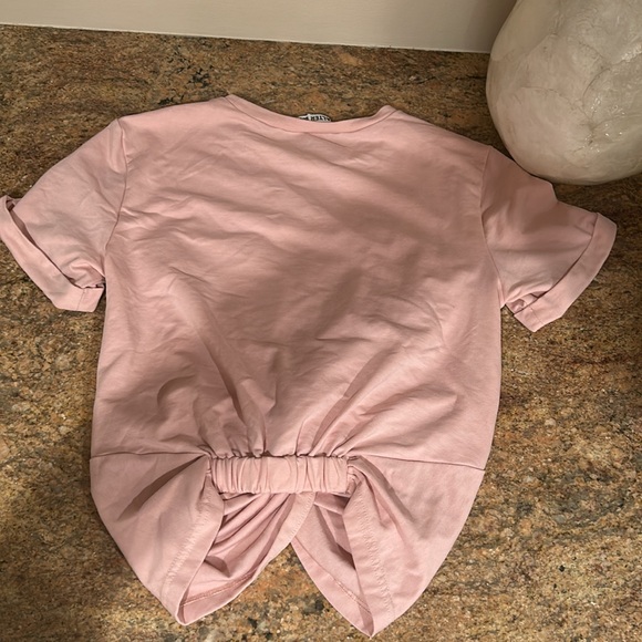 Walter Baker Light Pink T-Shirt - Picture 2 of 2